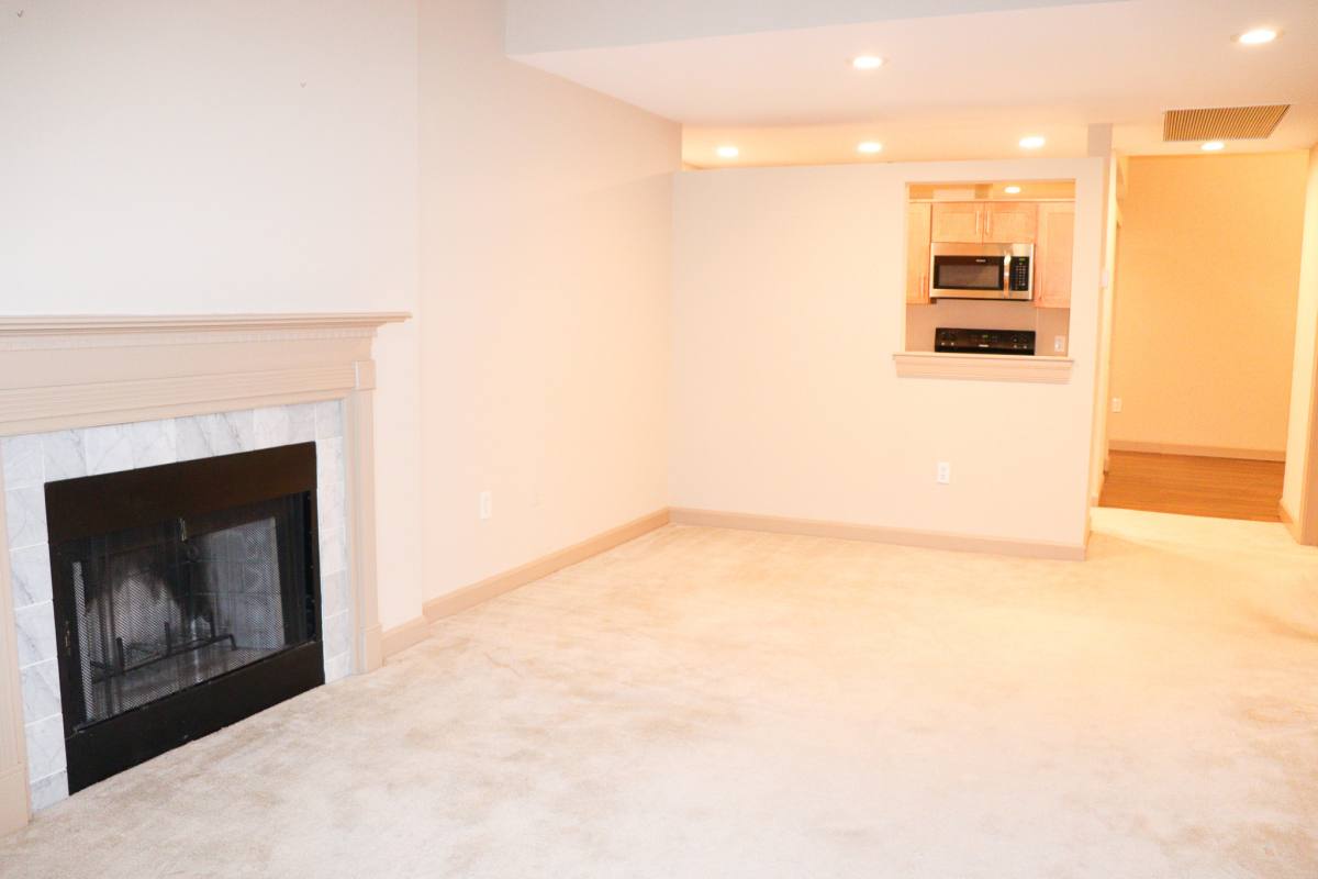 Apartment for rent at 550 Washington St #210, Braintree, MA 02184