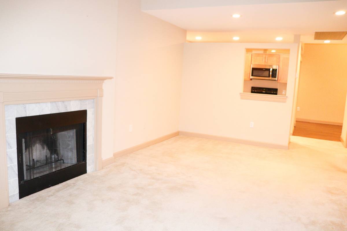 Apartment for rent at 550 Washington St #210, Braintree, MA 02184