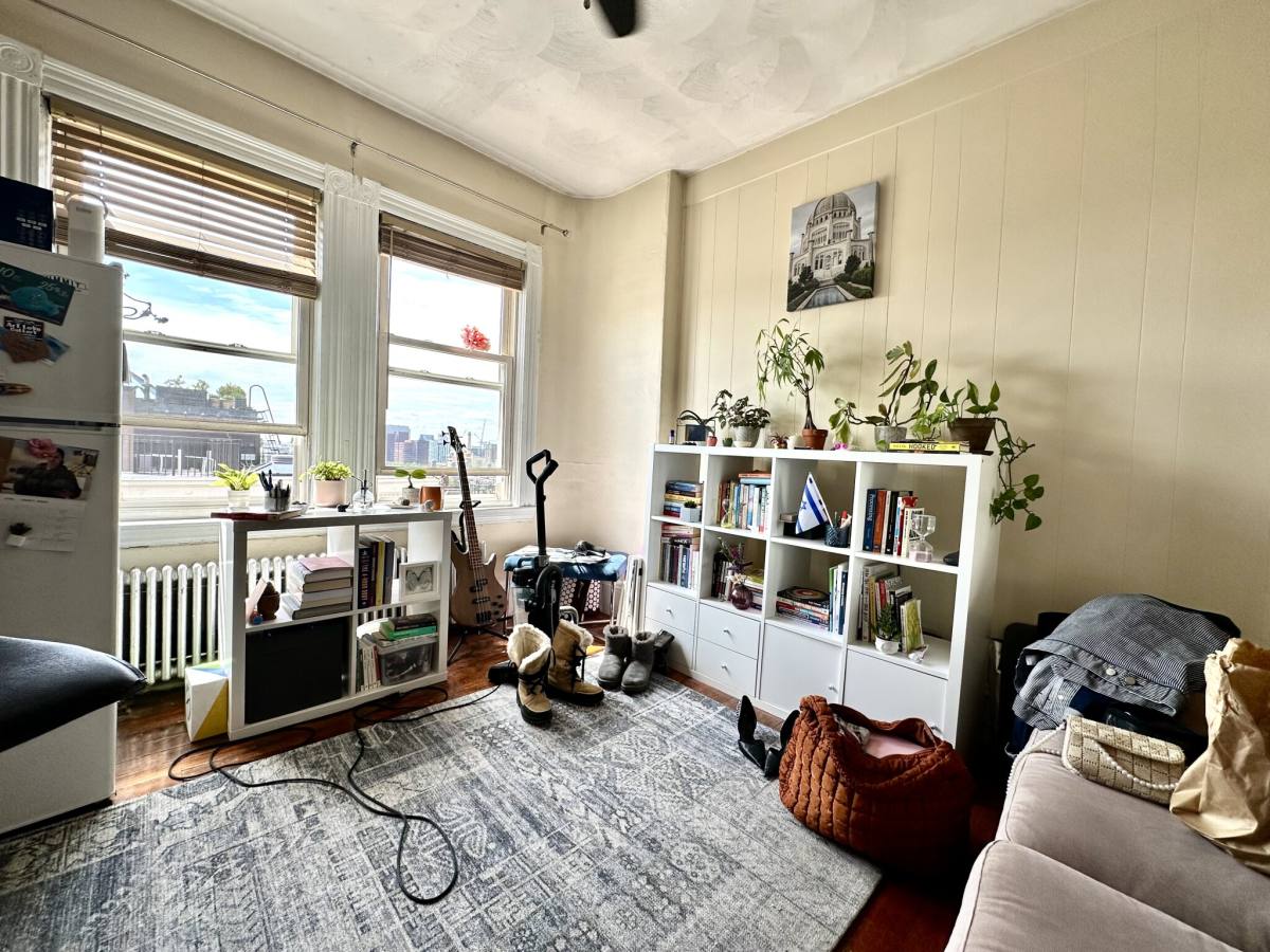Apartment for rent at 108 Myrtle St #18, Boston, MA 02114