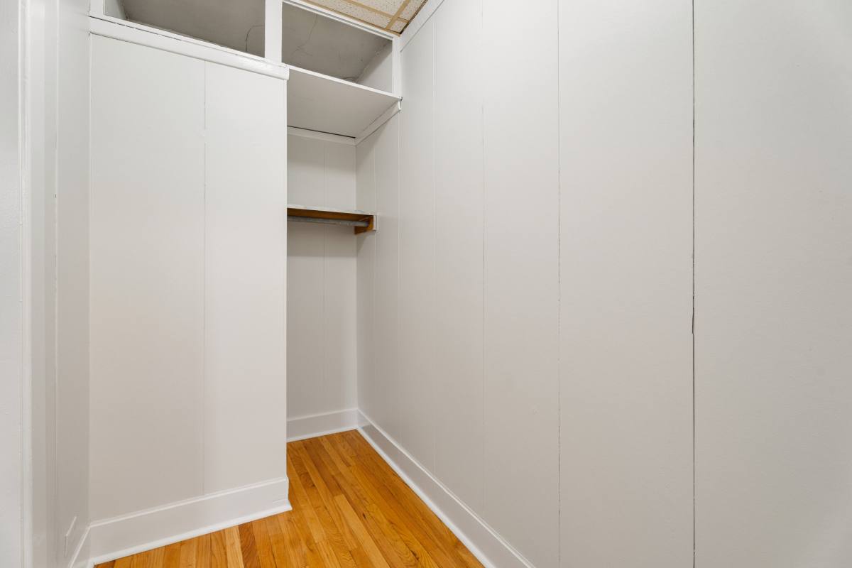 Apartment for rent at 1440 W Howard #18, Chicago, IL 60626