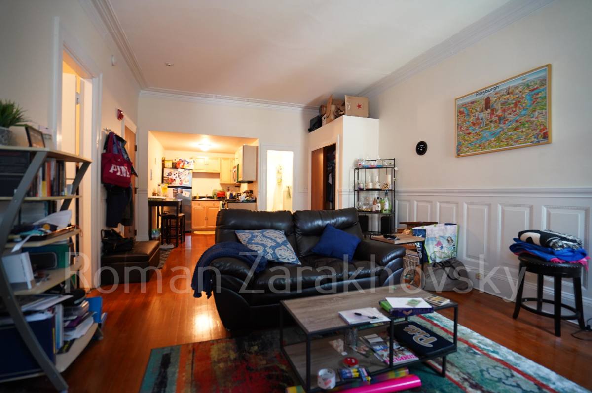 Apartment for rent at 1071 Beacon St #2, Brookline, MA 02446