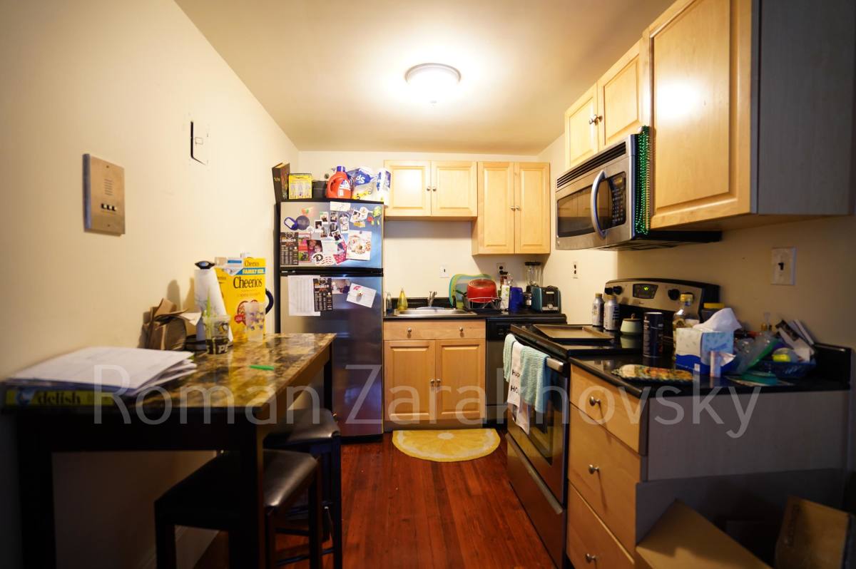 Apartment for rent at 1071 Beacon St #2, Brookline, MA 02446