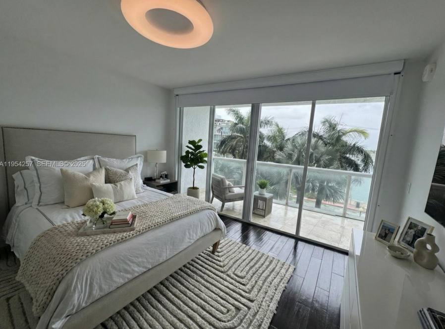 Apartment for rent at 10 Venetian Way #404, Miami Beach, FL 33139