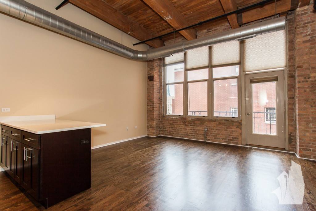 Apartment for rent at 1500 W Monroe St #315, Chicago, IL 60607