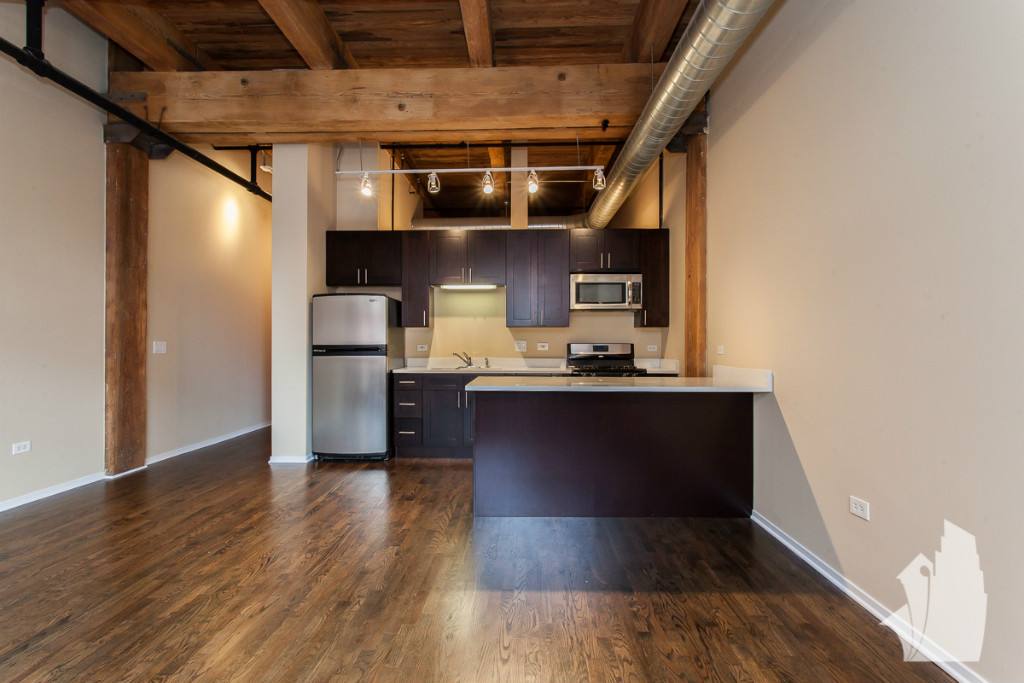 Apartment for rent at 1500 W Monroe St #315, Chicago, IL 60607