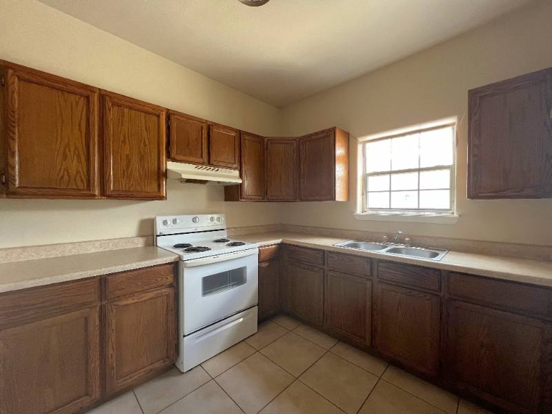 Apartment for rent at 5310 Marcella Ave, Laredo, TX 78041