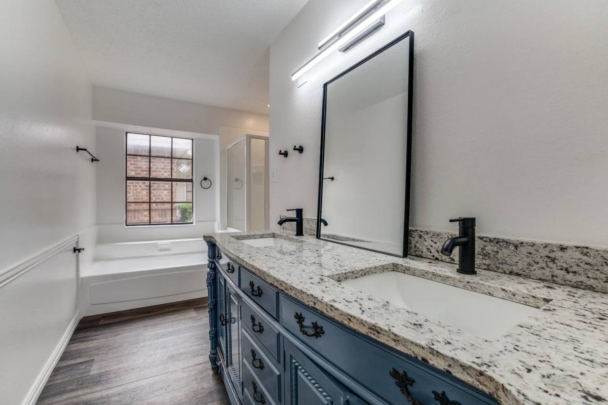 House for rent at 434 Wellington Dr, Mesquite, TX 75149