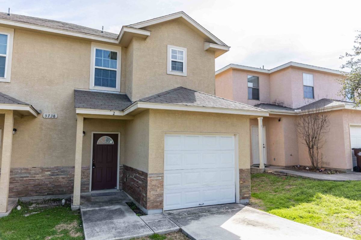 House for rent at 5738 Golf Heights #2, San Antonio, TX 78244