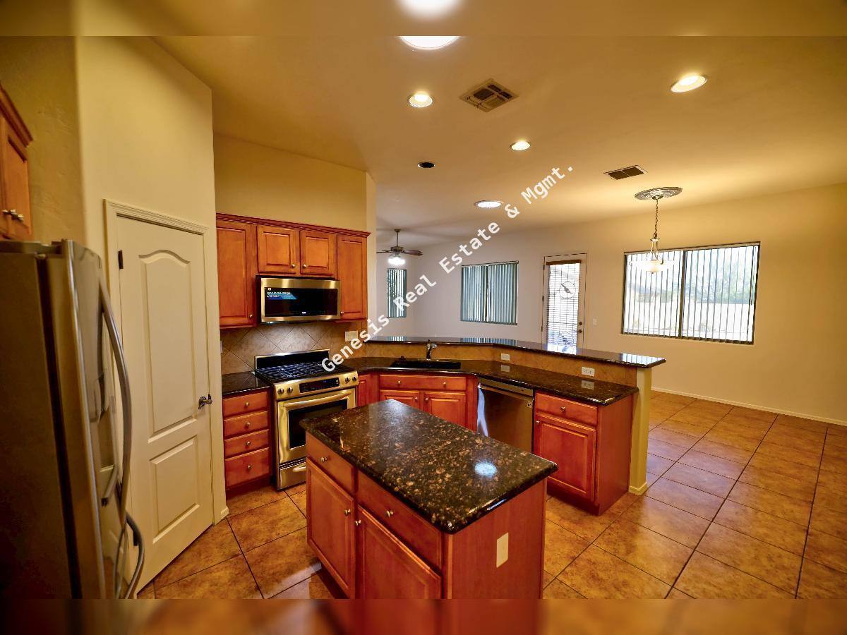 House for rent at 770 W Grantham St, Vail, AZ 85641