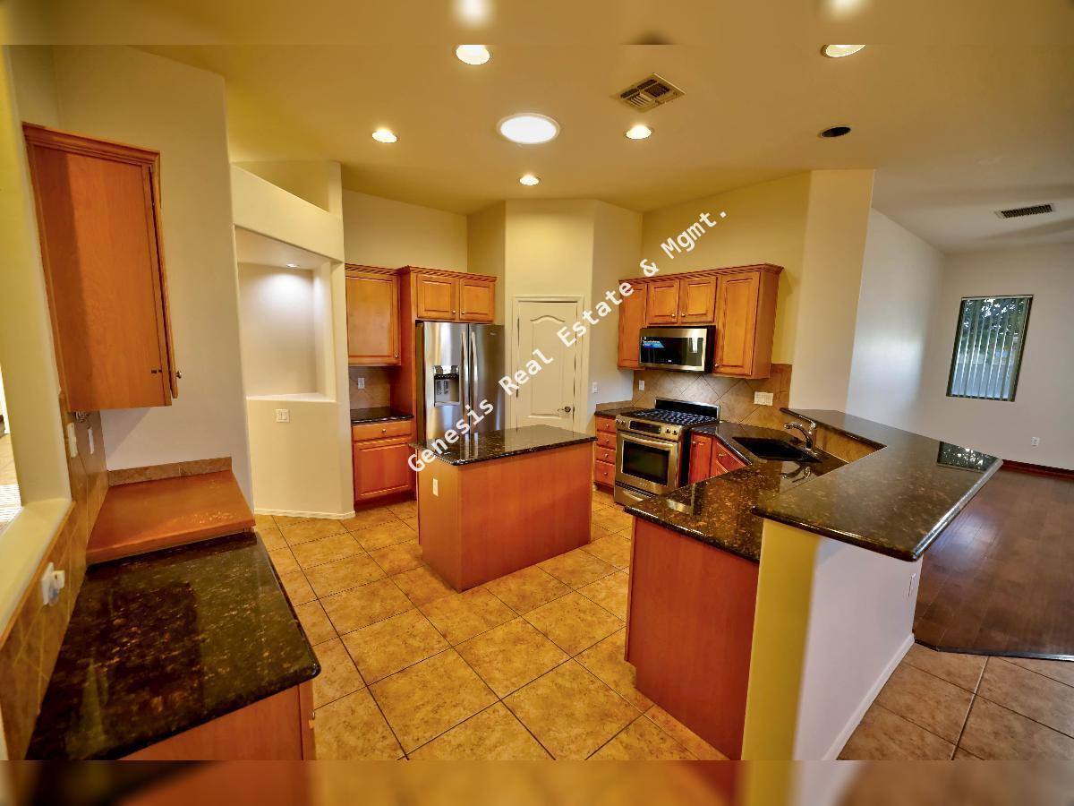 House for rent at 770 W Grantham St, Vail, AZ 85641