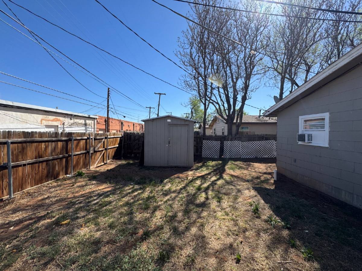 Townhouse for rent at 2208 35th St #B, Lubbock, TX 79412