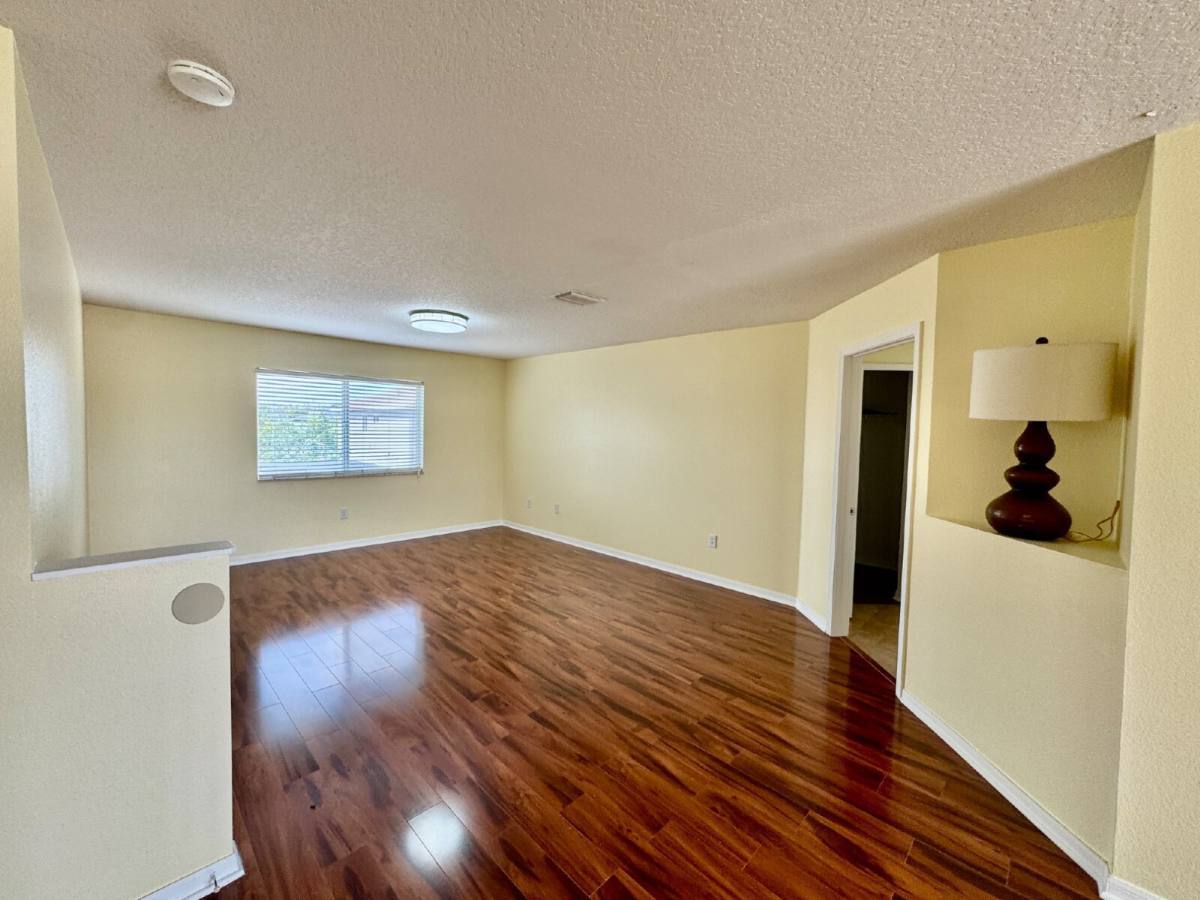 House for rent at 11106 Kempton Vista Dr, Riverview, FL 33579