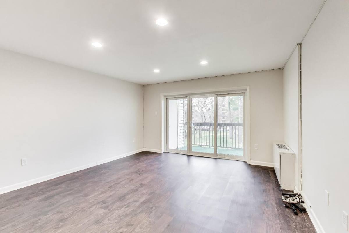 Condo for rent at 7420 Lakeview Dr #W205, Bethesda, MD 20817