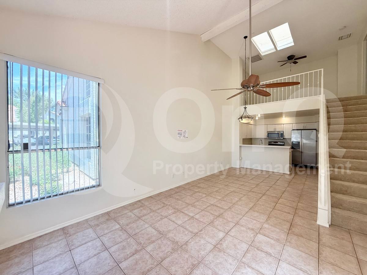 Apartment for rent at 1717 E Union Hills Dr #1073, Phoenix, AZ 85024