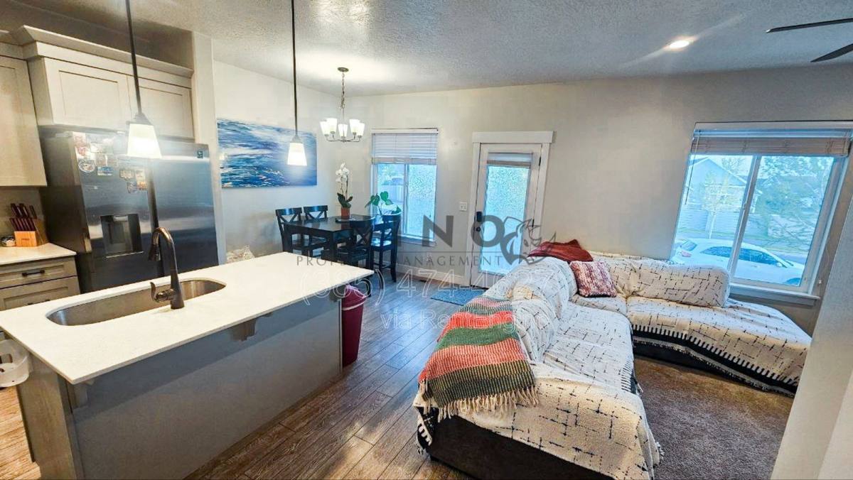 Townhouse for rent at 213 Whitewater Dr, Vineyard, UT 84059