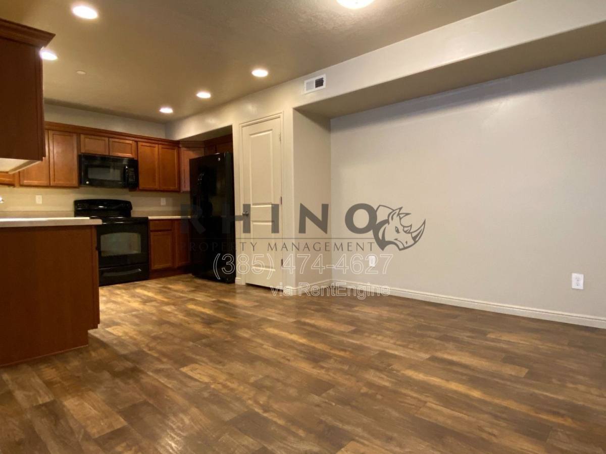 Condo for rent at 6941 Village River Lane #I 03, Midvale, UT 84047