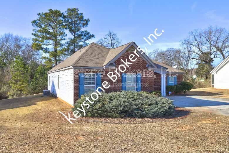 House for rent at 110 Sea Oaks Court, Byron, GA 31008