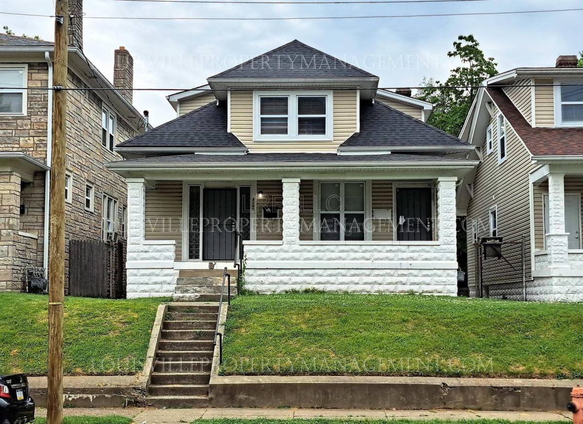 Apartment for rent at 4143 W Market St #2, Louisville, KY 40212
