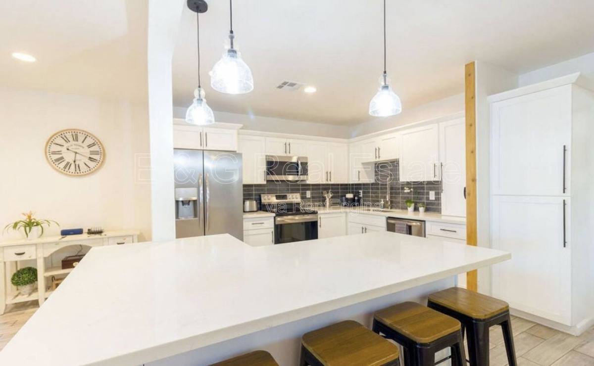 House for rent at 4214 N 20th St, Phoenix, AZ 85016