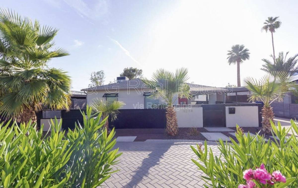 House for rent at 4214 N 20th St, Phoenix, AZ 85016