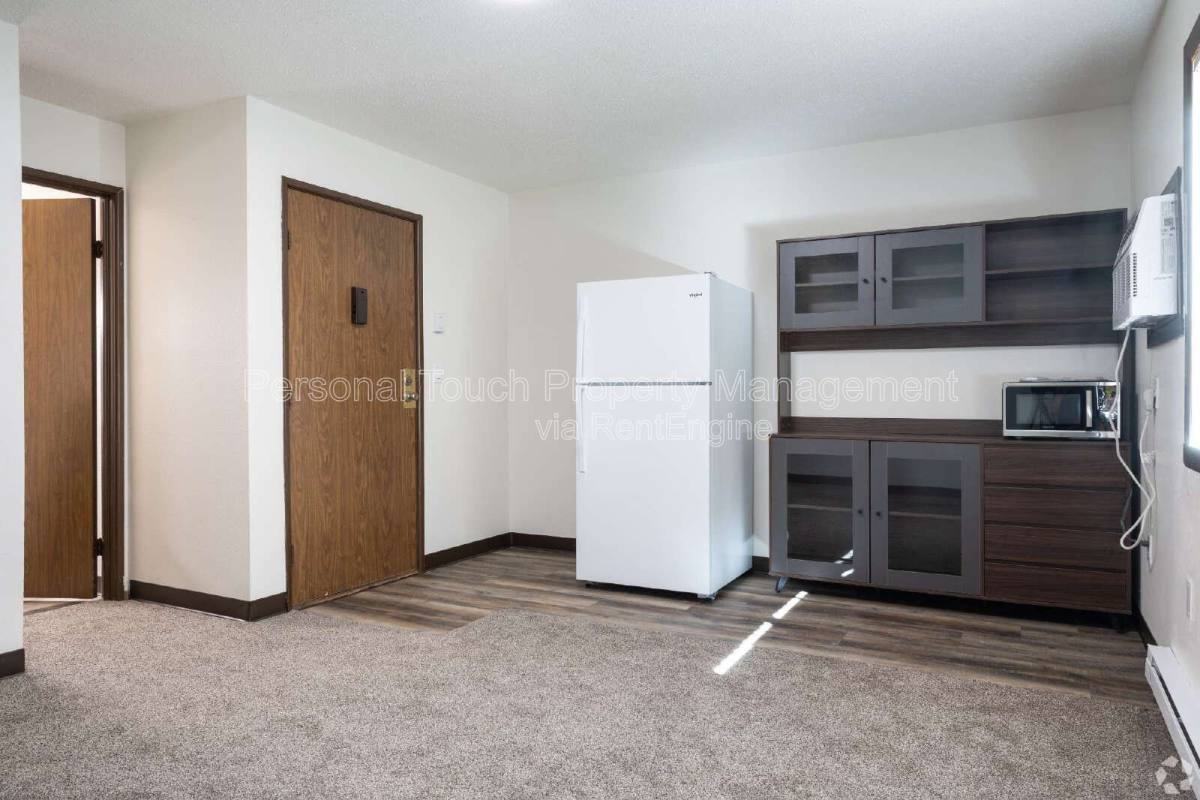 Apartment for rent at 1445 W Gateway Circle S #11A, Fargo, ND 58103