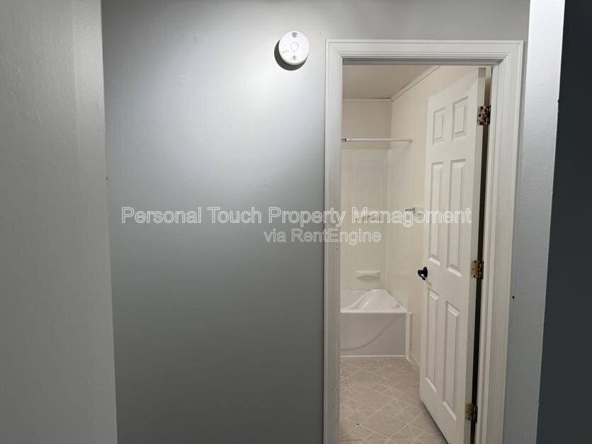 Apartment for rent at 1828 14th St S #4, Fargo, ND 58103