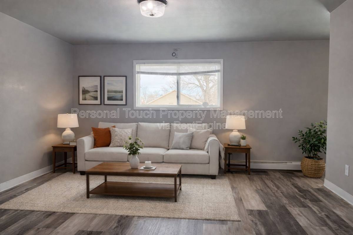 Apartment for rent at 142 6th Ave N #5, Casselton, ND 58012