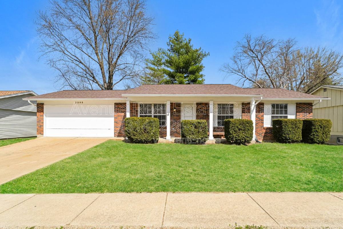 House for rent at 2203 McKelvey Rd, Maryland Heights, MO 63043