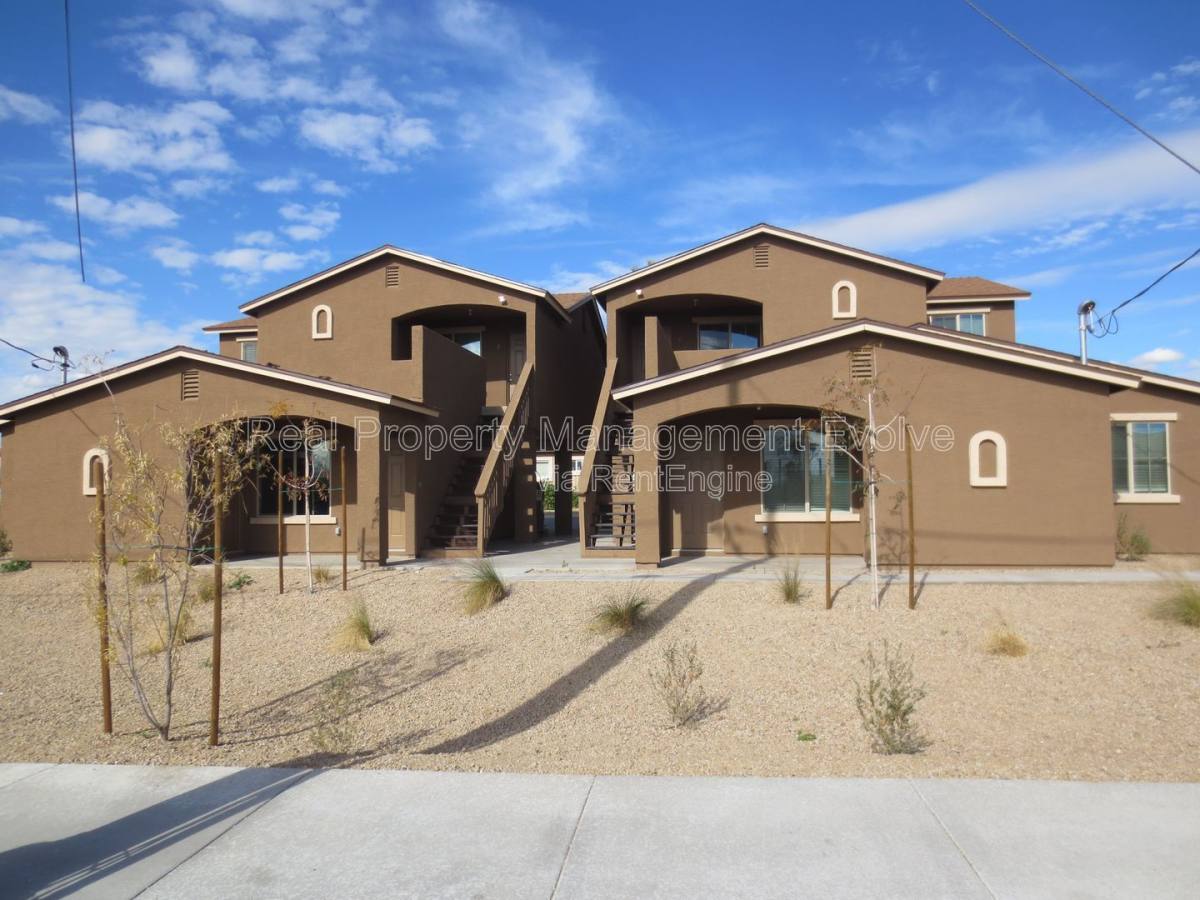 Apartment for rent at 10402 N 9th Ave #1, Phoenix, AZ 85021