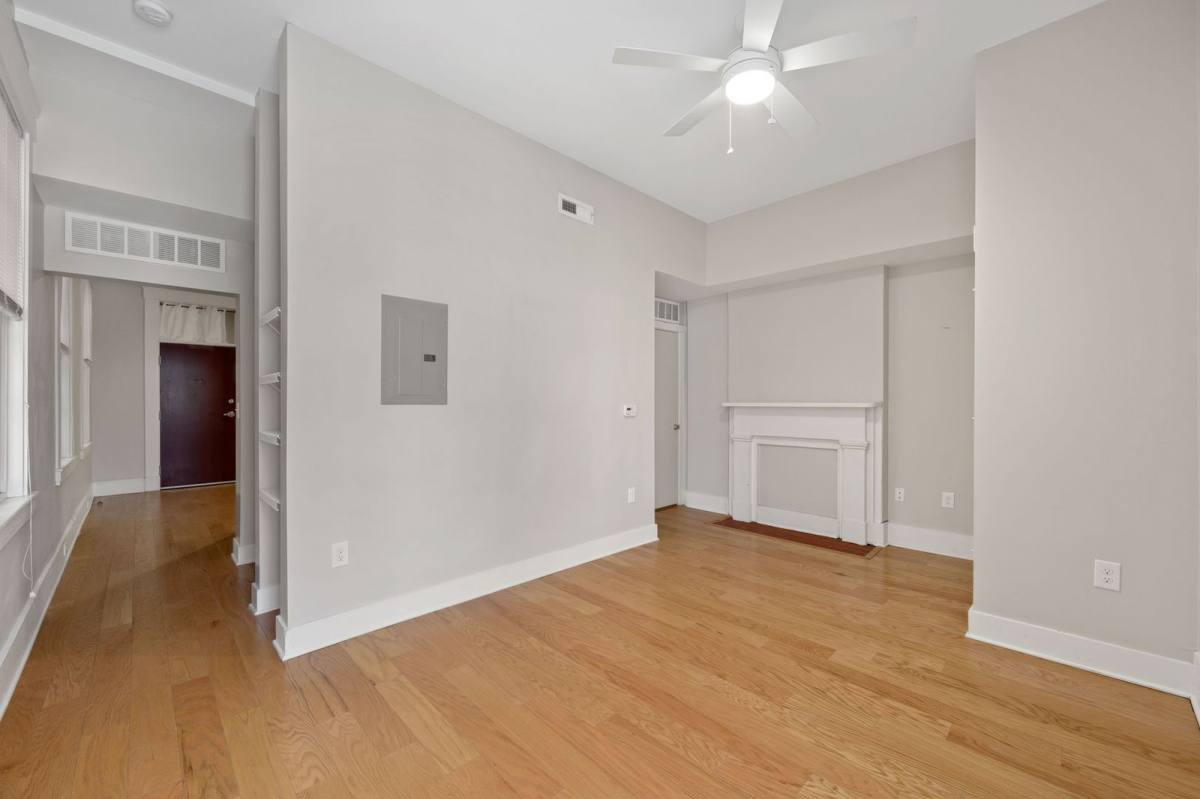 Apartment for rent at 516 E 13th St #4, Cincinnati, OH 45202