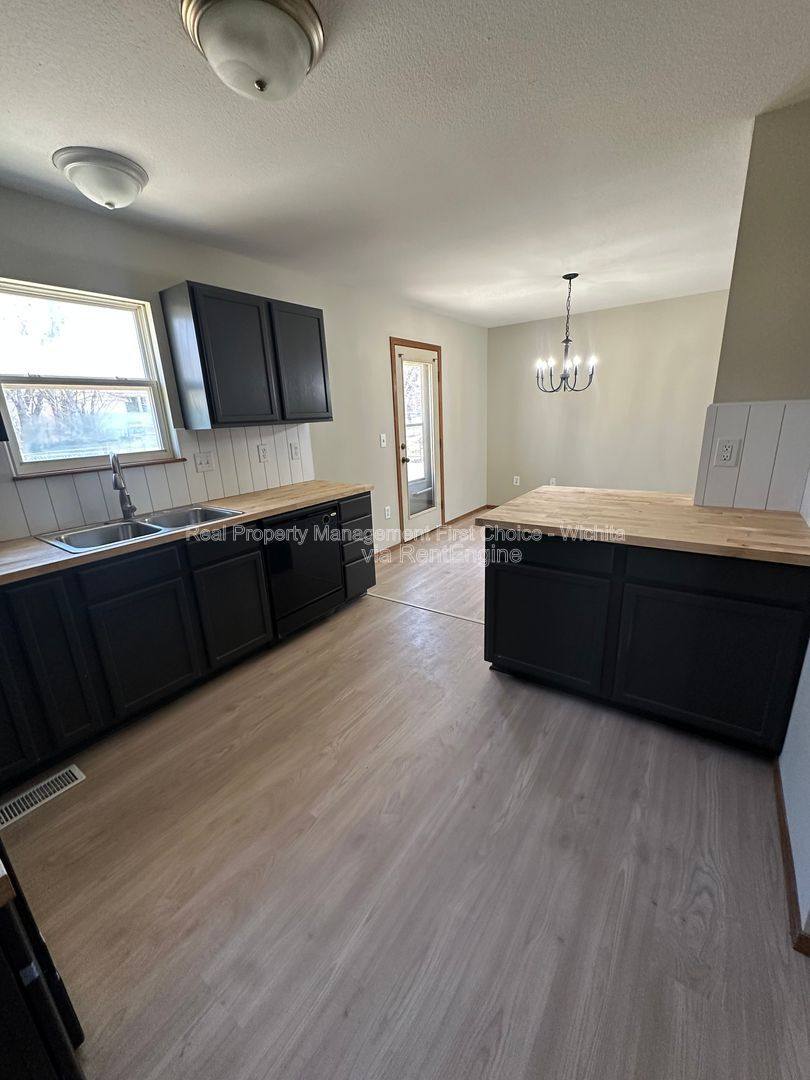 House for rent at 1450 N Green St, Wichita, KS 67214