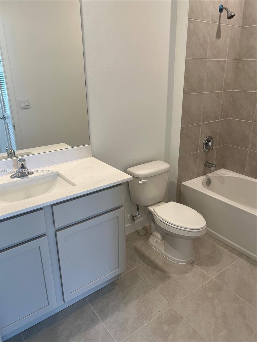 Townhouse for rent at 653 NW 6th St, Homestead, FL 33034