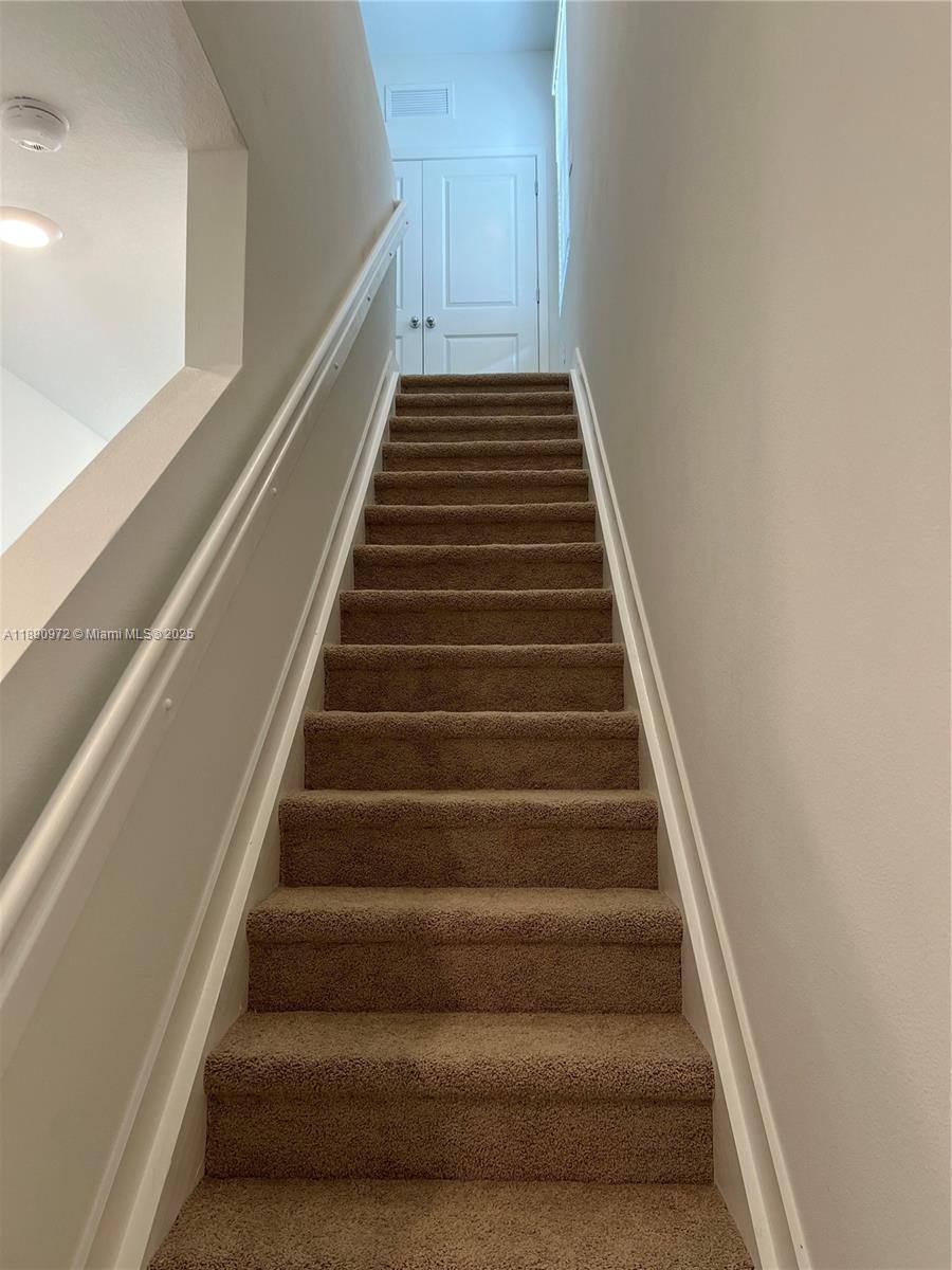 Townhouse for rent at 653 NW 6th St, Homestead, FL 33034