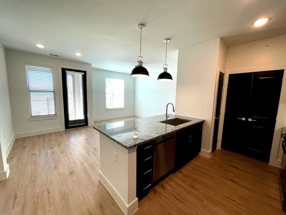 Apartment for rent at 2425 Central Expressway #1-162, Melissa, TX 75454