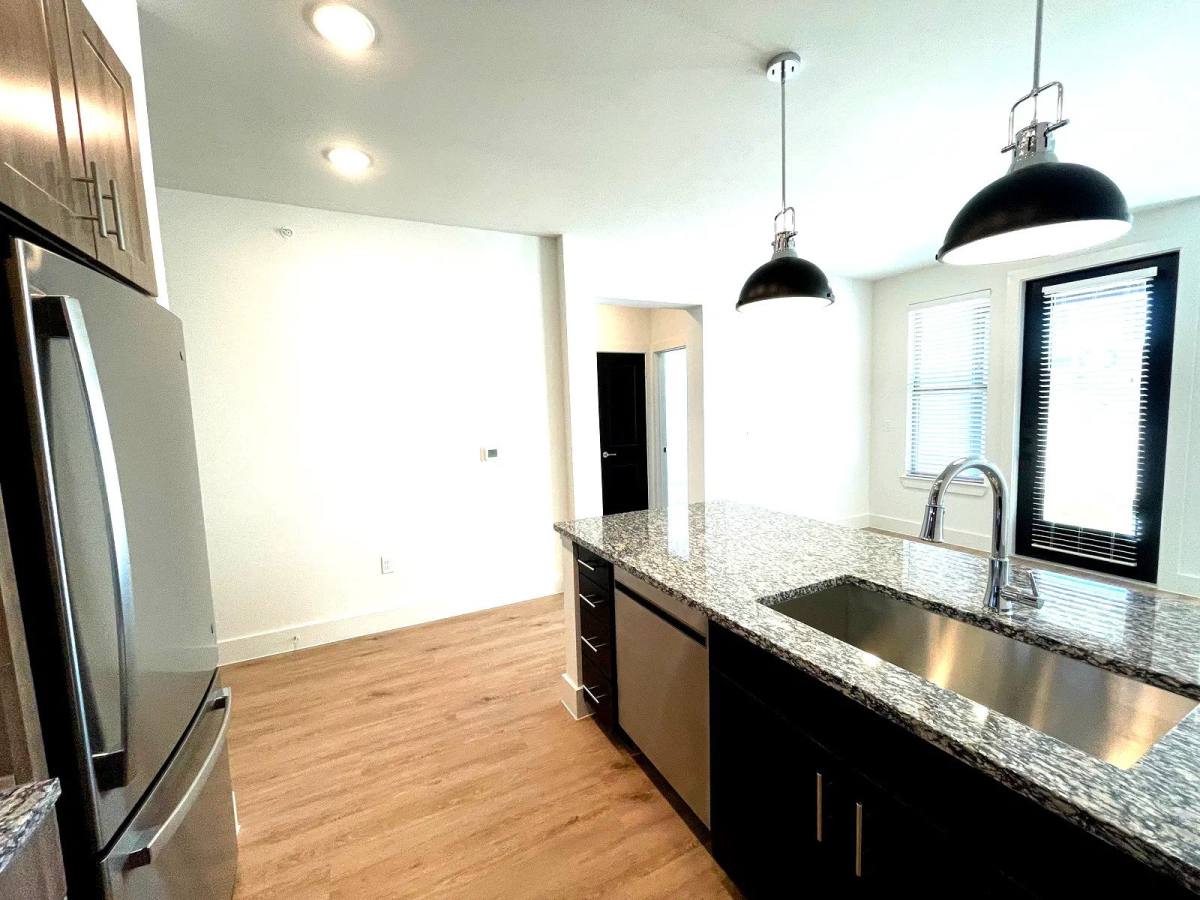 Apartment for rent at 2425 Central Expressway #1-162, Melissa, TX 75454