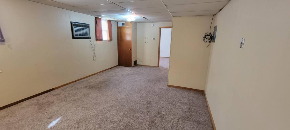 Apartment for rent at 1011 Lincoln St #4, Vermillion, SD 57069