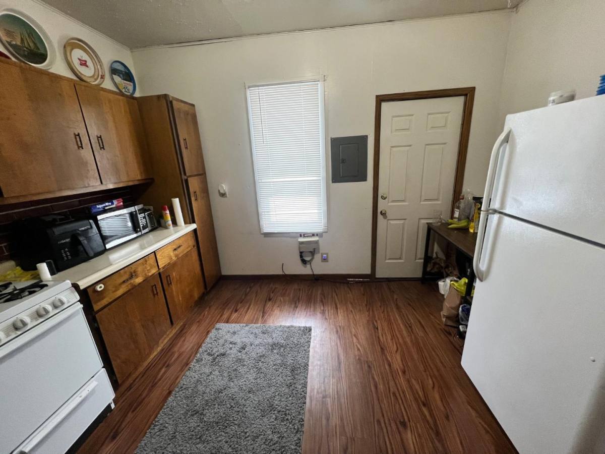 House for rent at 923 Vine St #923, La Crosse, WI 54601