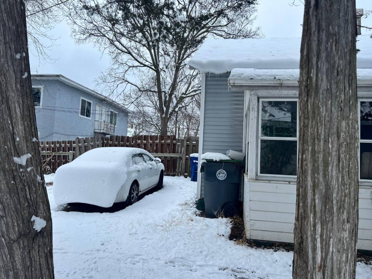 House for rent at 923 Vine St #923, La Crosse, WI 54601