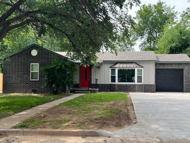House for rent at 1715 Oak Ave, Woodward, OK 73801