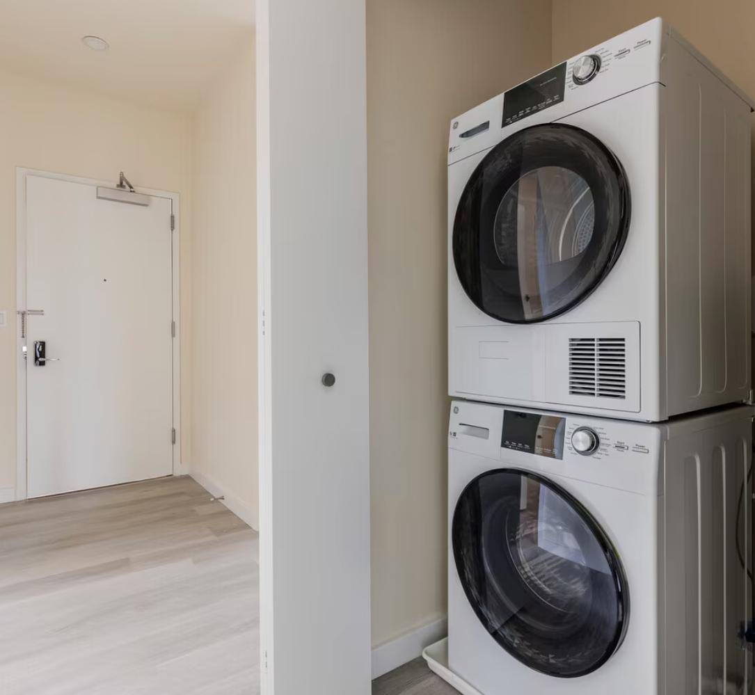 Apartment for rent at 145 Court St #5E, Newark, NJ 07103