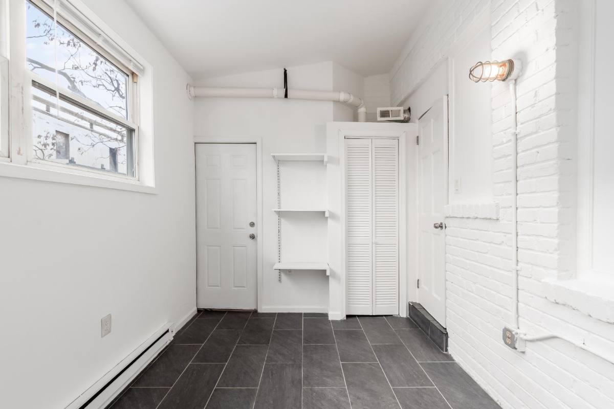 Apartment for rent at 1621 F St NE #3, Washington, DC 20002