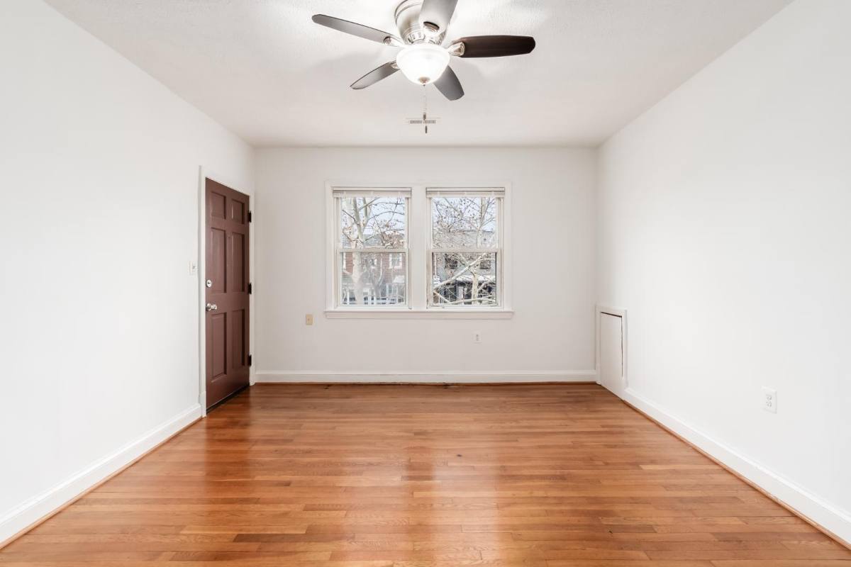 Apartment for rent at 1621 F St NE #3, Washington, DC 20002