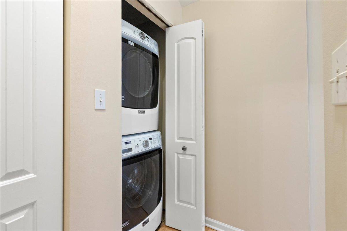 Apartment for rent at 456 N Green St #2, Chicago, IL 60642