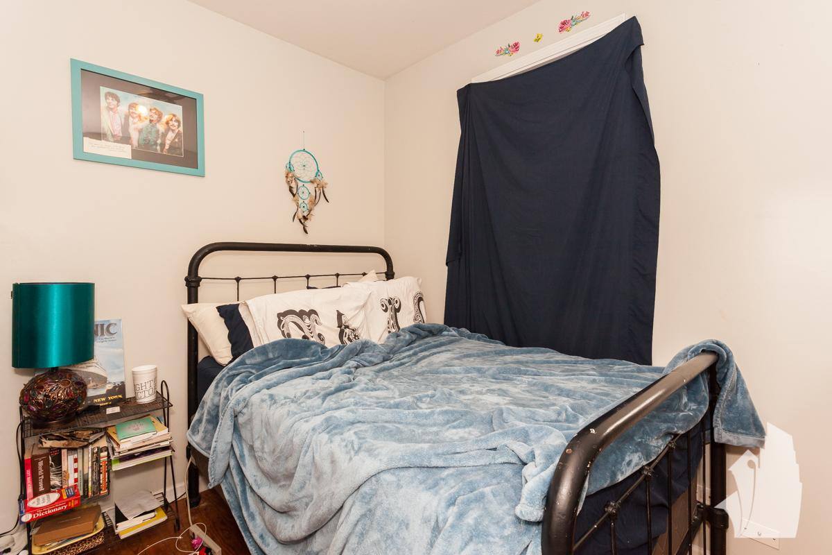 Apartment for rent at 2518 N Campbell #1, Chicago, IL 60647