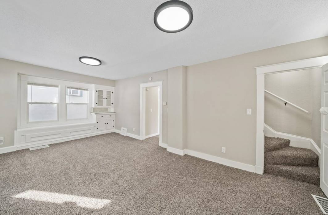 House for rent at 2713 Elmwood Ave, Kansas City, MO 64128