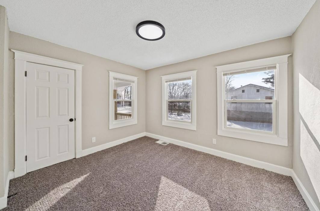 House for rent at 2713 Elmwood Ave, Kansas City, MO 64128