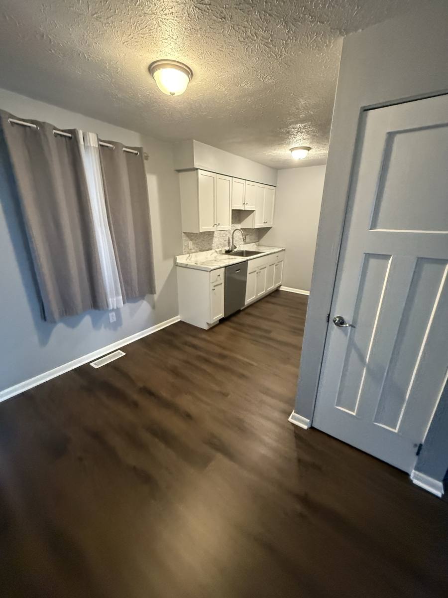 Townhouse for rent at 2853 Bailey St NW, Massillon, OH 44646