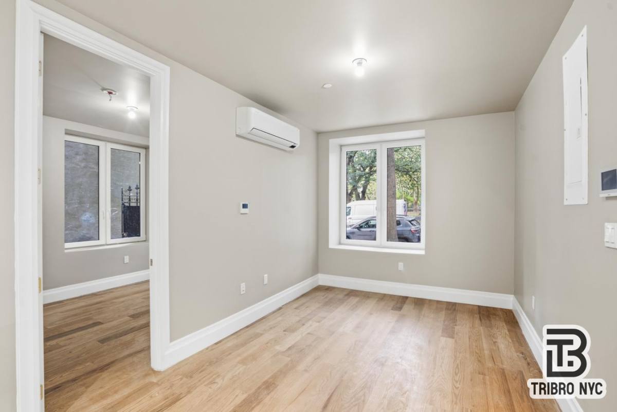 Apartment for rent at 129 Russell St #1S, Brooklyn, NY 11222