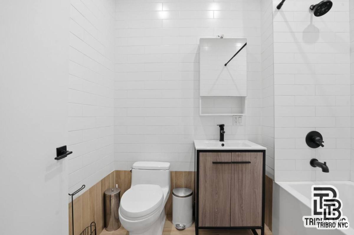 Apartment for rent at 496 Broadway #4, Brooklyn, NY 11211