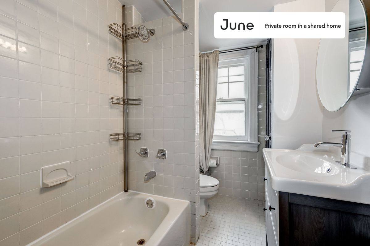 Apartment for rent at 2270 Cathedral Ave NW, Washington, DC 20008